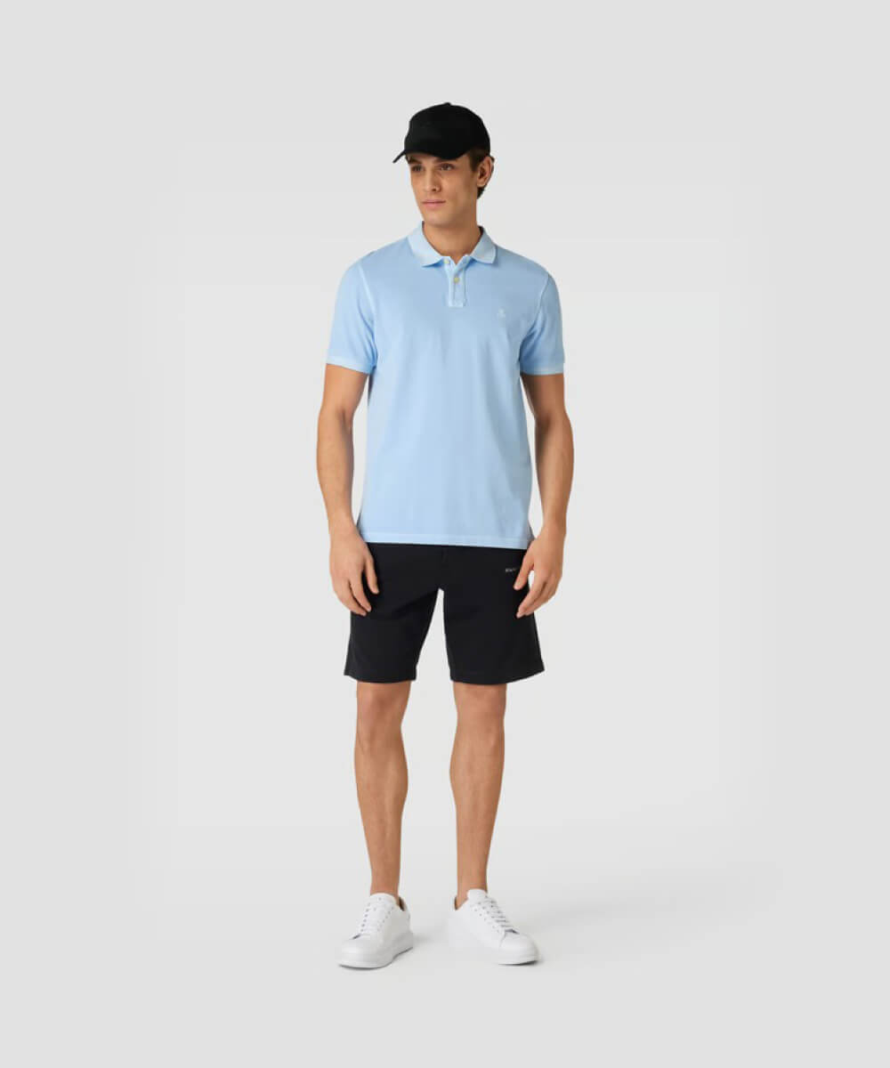 Polo shirt with label stitching in light blue